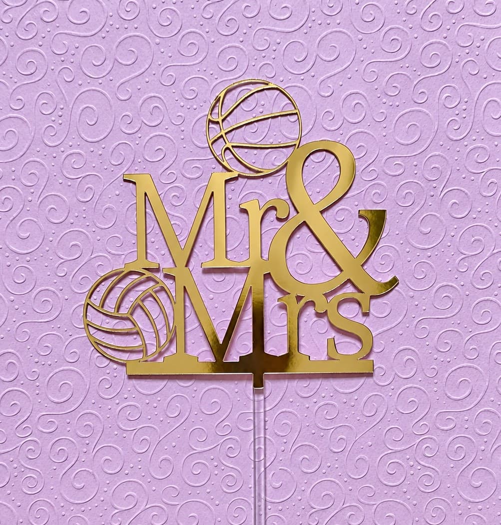 Cake topper za vjenčanu tortu – Mr & Mrs